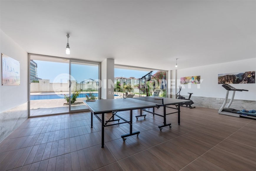 Панорамная двухуровневая квартира с видом на море, на 5-м этаже с мансардой в центре престижного района Аланьи - Кестель-id-7325-фото-15