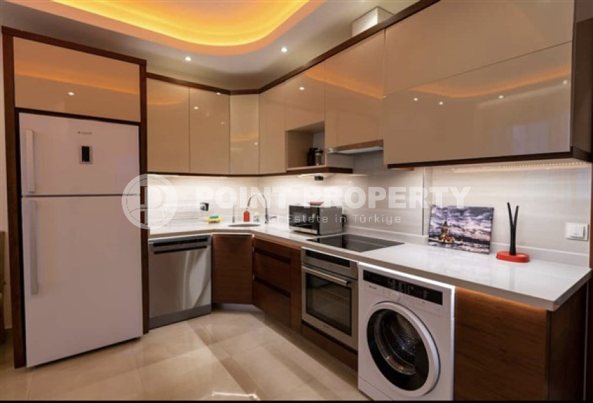 One-bedroom apartment, 67m², furnished in a luxury complex, 300m from the sea in Mahmutlar, Alanya-id-1568-photo-8