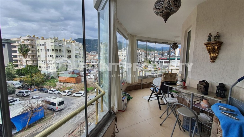 Меблированная квартира 1+1 с большим застекленным балконом, на 3-м этаже в доме 2012 года постройки-id-7327-фото-10