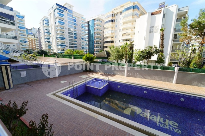 Inexpensive studio with a spacious glazed balcony 400 meters from the sea, in the modern area of Alanya - Mahmutlar-id-7330-photo-14