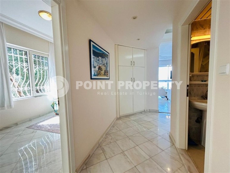 Atmospheric 2+1 apartment with sea and cable car views, in the historical area of Alanya - Kale-id-7332-photo-10