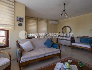 Spacious apartment with sea views, near the luxurious Keykubat beach, in the center of Alanya-id-7342-photo-2