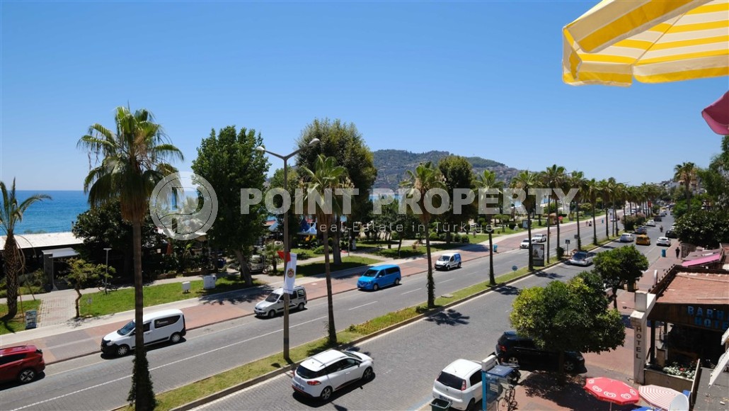 Spacious apartment with sea views, near the luxurious Keykubat beach, in the center of Alanya-id-7342-photo-11