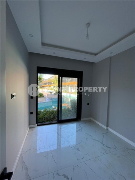 A fully finished apartment in an ultra-modern residential complex, 650 meters from the sea-id-7343-photo-5