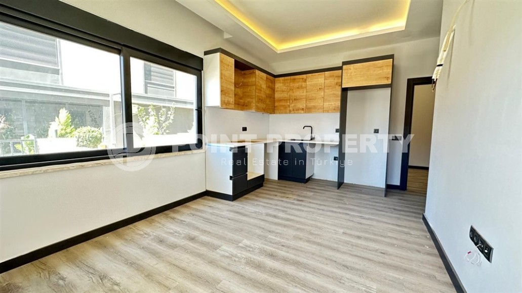 Новая квартира с качественной чистовой отделкой, на 1-м этаже в жилом комплексе, введенном в эксплуатацию в 2023 году-id-7349-фото-2