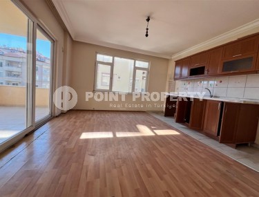 Inexpensive apartment 2+1, with a total area of 115 m2, on the 2nd floor in a building built in 2004-id-7350-photo-2