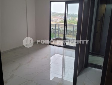 Compact apartment with high-quality finishing, three and a half kilometers from the sea, in the picturesque area of Alanya - Upper Oba-id-7352-photo-4