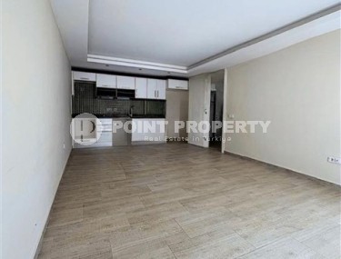 Apartment with high-quality finishing 200 meters from the sea, in the center of the prestigious area of Alanya - Kestel-id-7353-photo-2