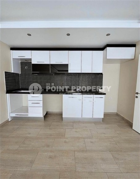 Квартира с качественной чистовой отделкой в 200 метрах от моря, в центре престижного района Аланьи - Кестель-id-7353-фото-3