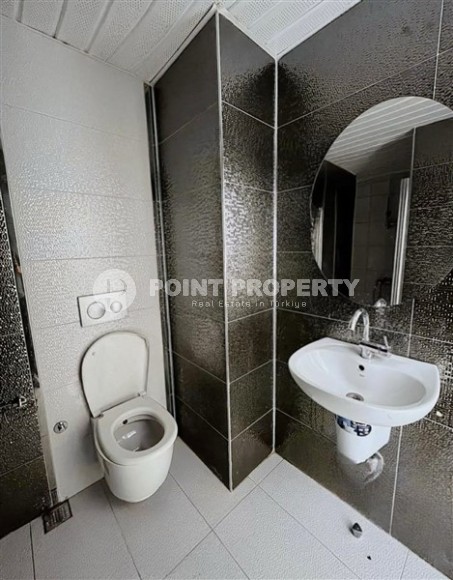 Квартира с качественной чистовой отделкой в 200 метрах от моря, в центре престижного района Аланьи - Кестель-id-7353-фото-10