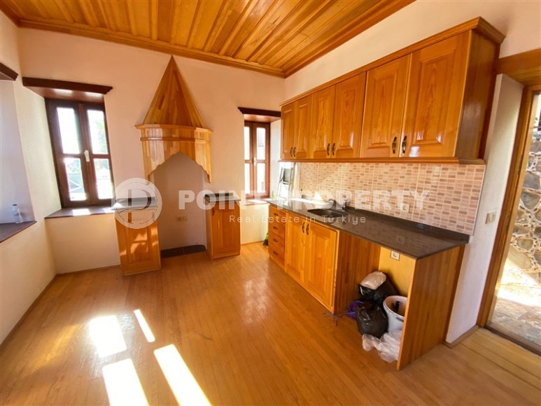 Выполненный по индивидуальному заказу двухэтажный каменный дом, в историческом районе Аланьи - Кале-id-7355-фото-3