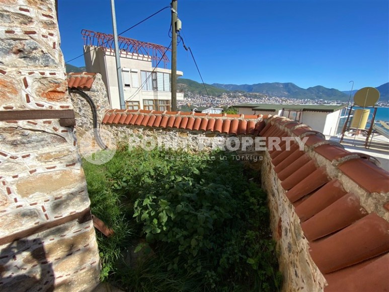 Выполненный по индивидуальному заказу двухэтажный каменный дом, в историческом районе Аланьи - Кале-id-7355-фото-15