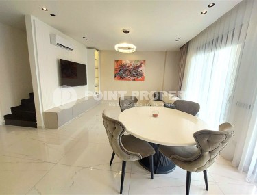 Комфортабельная двухуровневая квартира с современным дизайном, мебелью и бытовой техникой, в 900 метрах от моря-id-7360-фото-3