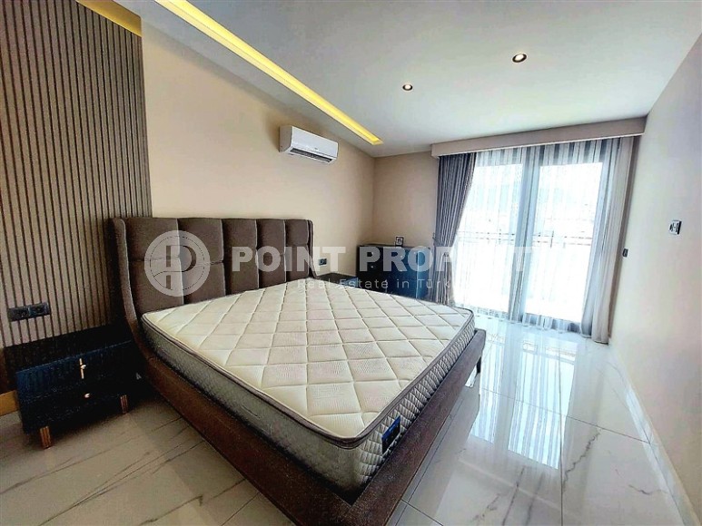 Комфортабельная двухуровневая квартира с современным дизайном, мебелью и бытовой техникой, в 900 метрах от моря-id-7360-фото-5