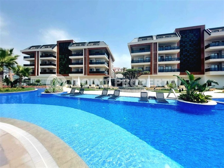 Комфортабельная двухуровневая квартира с современным дизайном, мебелью и бытовой техникой, в 900 метрах от моря-id-7360-фото-23