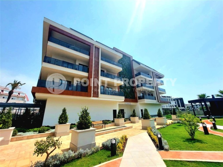 Комфортабельная двухуровневая квартира с современным дизайном, мебелью и бытовой техникой, в 900 метрах от моря-id-7360-фото-25