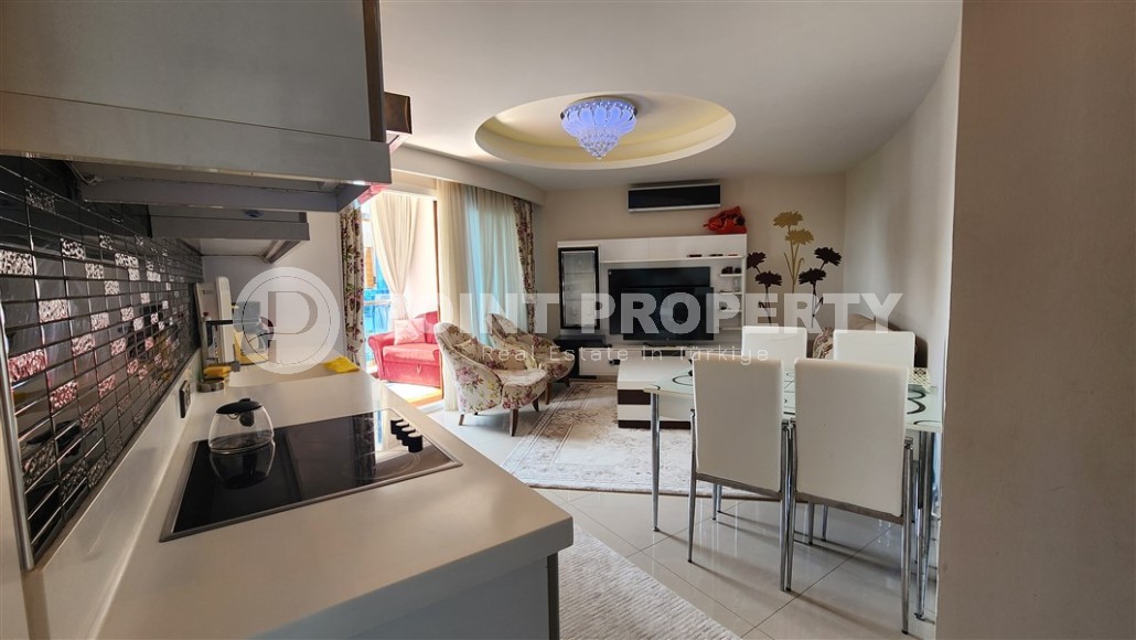 Квартира 1+1 с панорамным видом на море, в современном районе Аланьи - Махмутлар-id-7363-фото-2