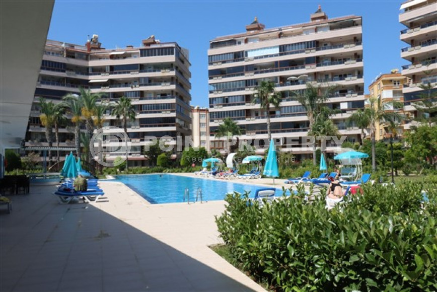 Готовый к проживанию пентхаус 3+1, 220м², в большой резиденции у реки Дим Чай в Тосмуре, Аланья-id-1570-фото-2