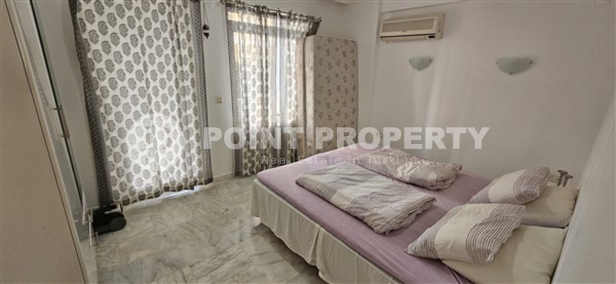 Доступная по цене квартира в 700 метрах от моря, в центре спокойного района Аланьи - Тосмур-id-7366-фото-3