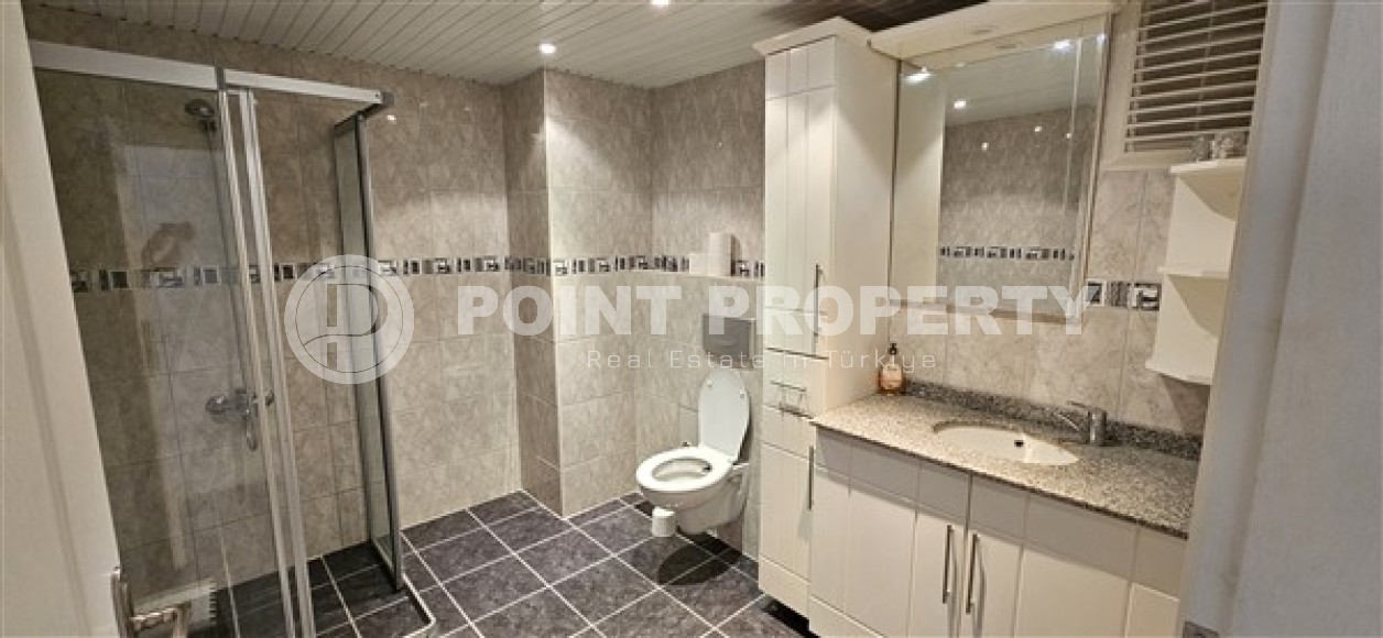 Доступная по цене квартира в 700 метрах от моря, в центре спокойного района Аланьи - Тосмур-id-7366-фото-5