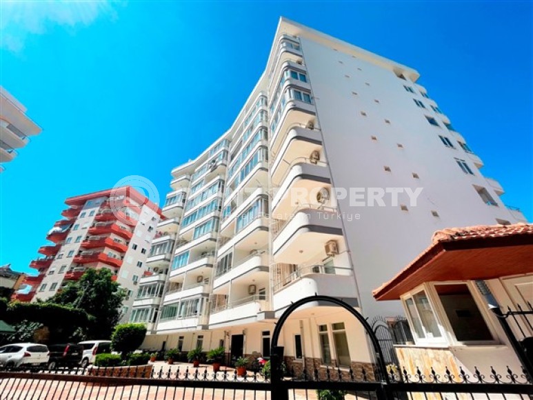 Доступная по цене квартира в 700 метрах от моря, в центре спокойного района Аланьи - Тосмур-id-7366-фото-17