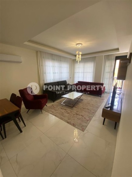 Панорамная двухуровневая квартира с видом на горы, в 450 метрах от знаменитого пляжа Клеопатры-id-7377-фото-2