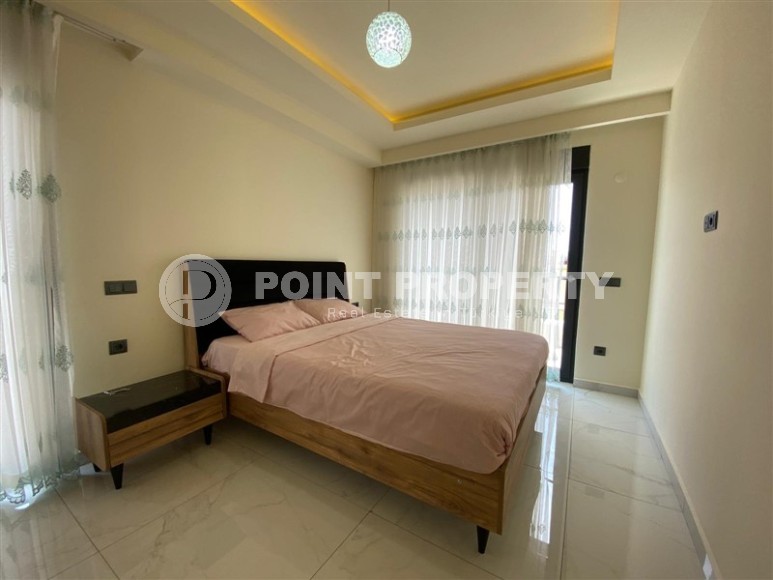 Панорамная двухуровневая квартира с видом на горы, в 450 метрах от знаменитого пляжа Клеопатры-id-7377-фото-8