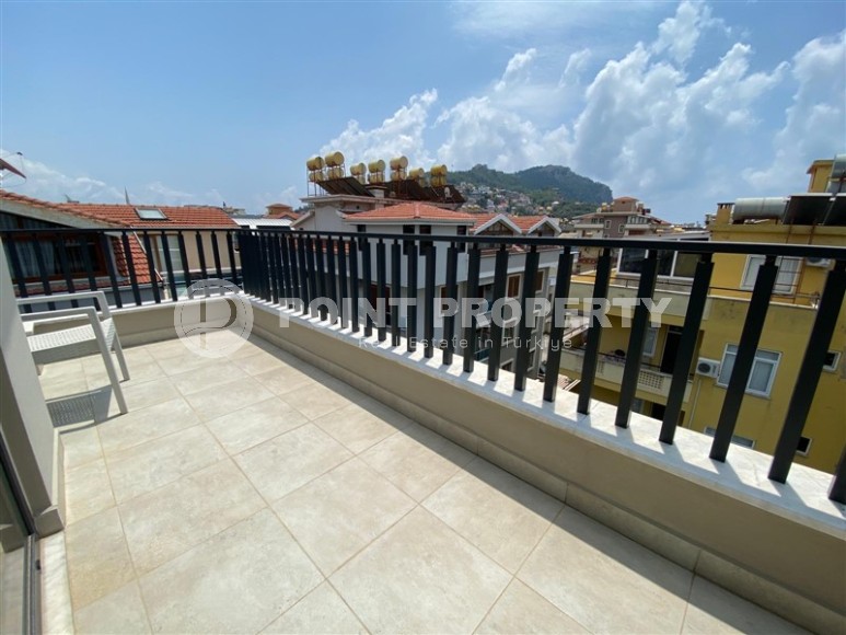 Панорамная двухуровневая квартира с видом на горы, в 450 метрах от знаменитого пляжа Клеопатры-id-7377-фото-15