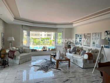 Stylish, atmospheric apartment with sea views, in the center of the picturesque area of Alanya - Tosmur-id-7379-photo-1