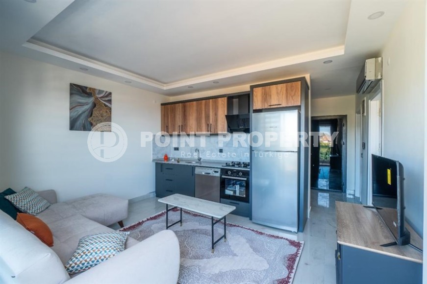 Небольшая стильная квартира с панорамным видом на море, в новой резиденции, введенной в эксплуатацию в 2022 году-id-7381-фото-2