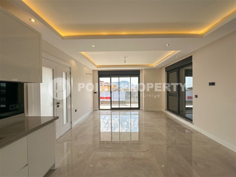 Большая двухуровневая квартира 5+1, на 4-м этаже с мансардой в 1300 метрах от моря-id-7390-фото-2