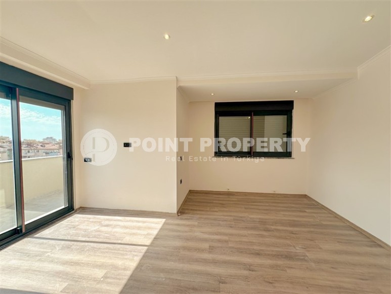 Большая двухуровневая квартира 5+1, на 4-м этаже с мансардой в 1300 метрах от моря-id-7390-фото-7