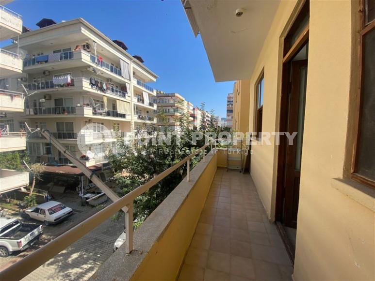 Inexpensive apartment 150 meters from the sea, on the main street of the Mahmutlar district-id-7394-photo-13