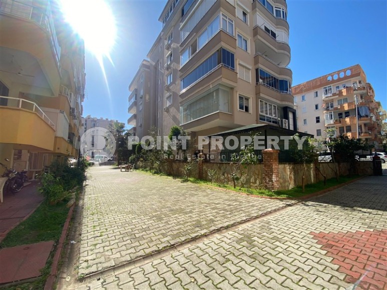 Inexpensive apartment 150 meters from the sea, on the main street of the Mahmutlar district-id-7394-photo-14