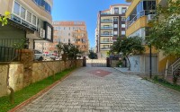 Inexpensive apartment 150 meters from the sea, on the main street of the Mahmutlar district-id-7394-photo-15