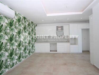 Двухуровневая четырехкомнатная квартира, 200м², в комплексе с хорошей инфраструктурой в районе Алании - Каргыджак-id-1572-фото-3