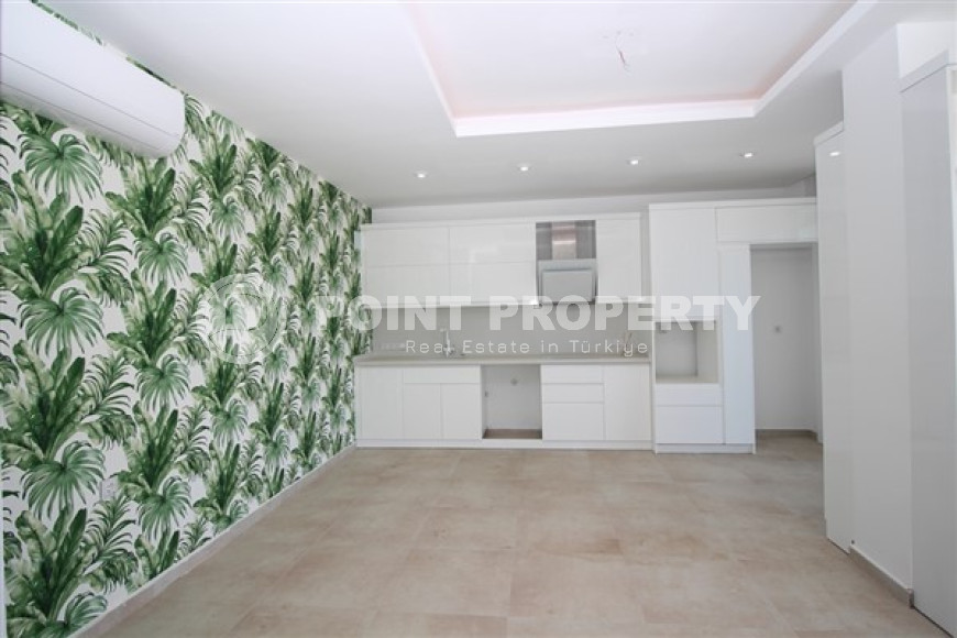 Двухуровневая четырехкомнатная квартира, 200м², в комплексе с хорошей инфраструктурой в районе Алании - Каргыджак-id-1572-фото-3