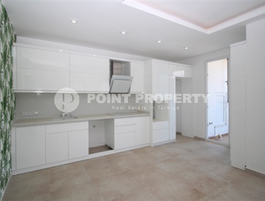 Двухуровневая четырехкомнатная квартира, 200м², в комплексе с хорошей инфраструктурой в районе Алании - Каргыджак-id-1572-фото-4