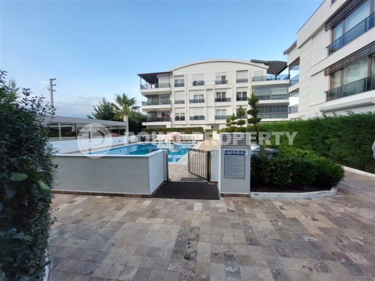 Inexpensive apartment with its own green garden, in a prestigious area of Antalya - Deşemalti-id-7400-photo-9