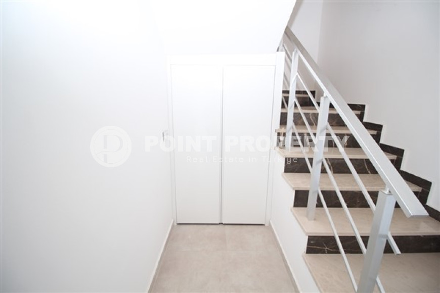 Двухуровневая четырехкомнатная квартира, 200м², в комплексе с хорошей инфраструктурой в районе Алании - Каргыджак-id-1572-фото-18