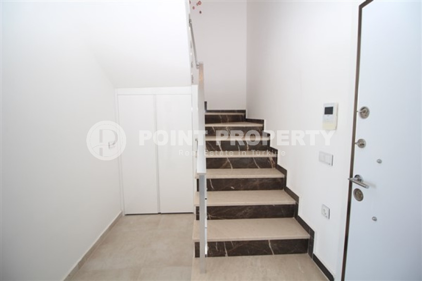 Двухуровневая четырехкомнатная квартира, 200м², в комплексе с хорошей инфраструктурой в районе Алании - Каргыджак-id-1572-фото-21