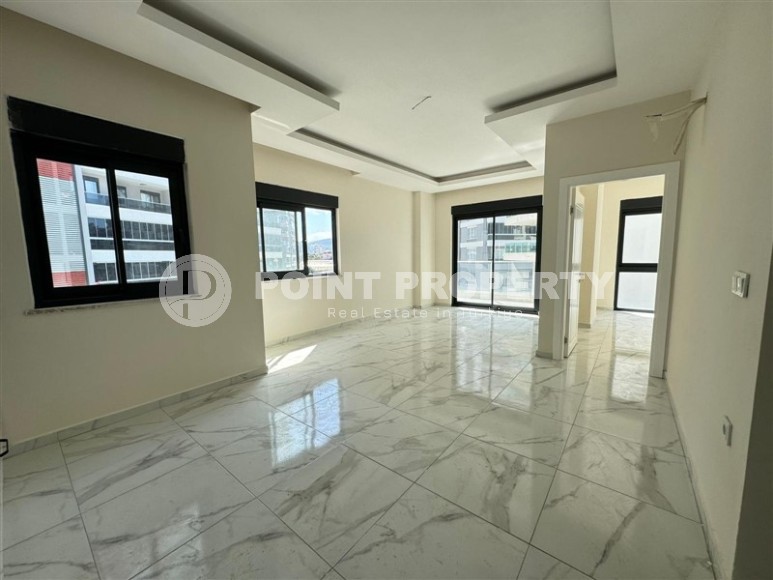 New 1+1 apartment with high-quality finishing, on the 1st floor in a residential complex, commissioned in 2023-id-7409-photo-3