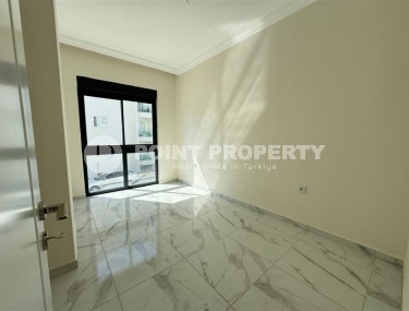 New 1+1 apartment with high-quality finishing, on the 1st floor in a residential complex, commissioned in 2023-id-7409-photo-4