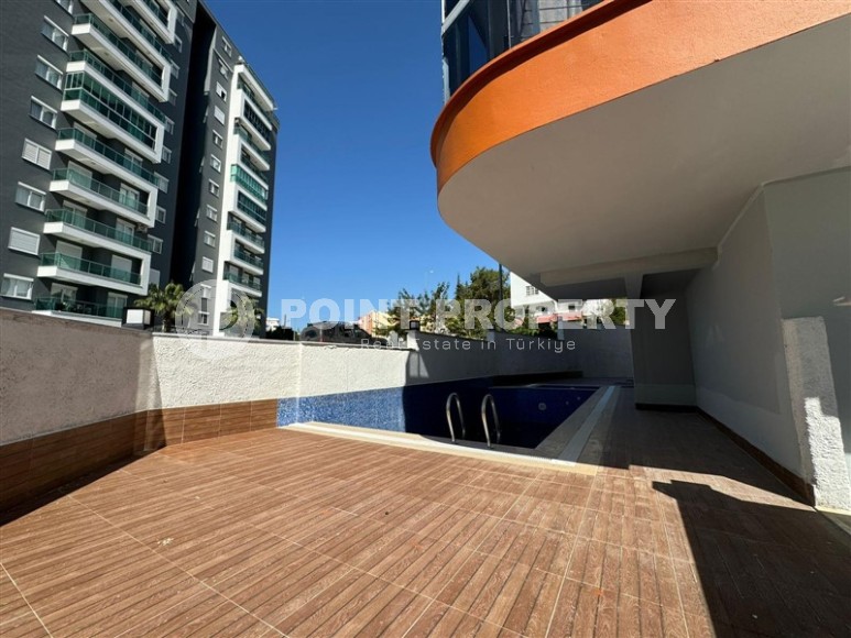 New 1+1 apartment with high-quality finishing, on the 1st floor in a residential complex, commissioned in 2023-id-7409-photo-14