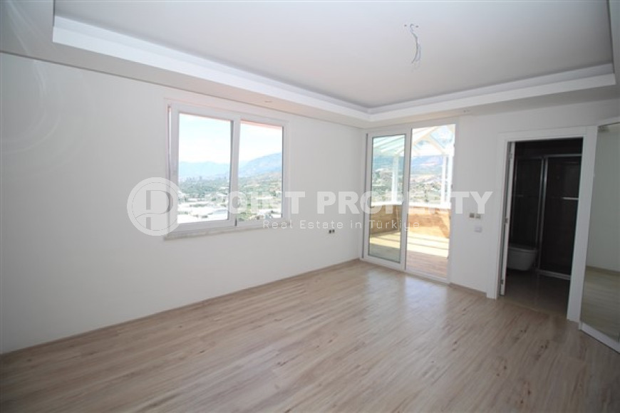 Двухуровневая четырехкомнатная квартира, 200м², в комплексе с хорошей инфраструктурой в районе Алании - Каргыджак-id-1572-фото-24