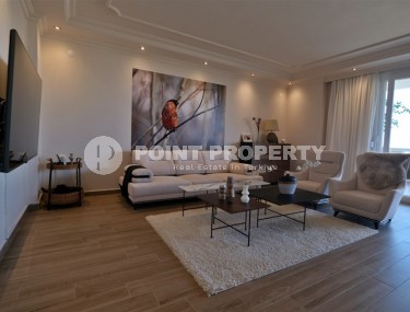 Bright, atmospheric apartment 3+1, with a total area of 145 m2, in a comfortable residential complex in the Mahmutlar area-id-7410-photo-2