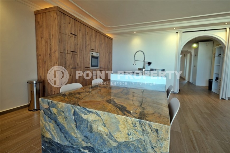 Bright, atmospheric apartment 3+1, with a total area of 145 m2, in a comfortable residential complex in the Mahmutlar area-id-7410-photo-4