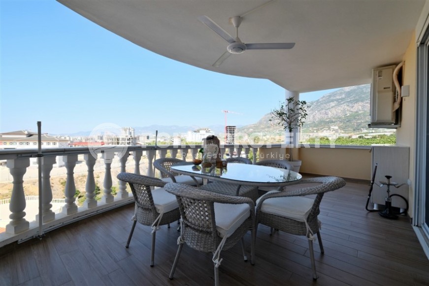 Bright, atmospheric apartment 3+1, with a total area of 145 m2, in a comfortable residential complex in the Mahmutlar area-id-7410-photo-13