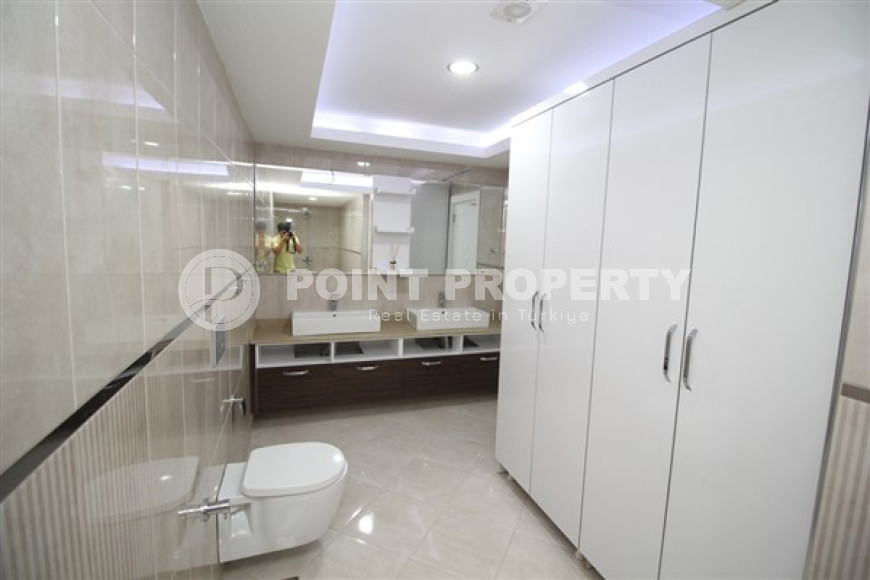 Двухуровневая четырехкомнатная квартира, 200м², в комплексе с хорошей инфраструктурой в районе Алании - Каргыджак-id-1572-фото-29