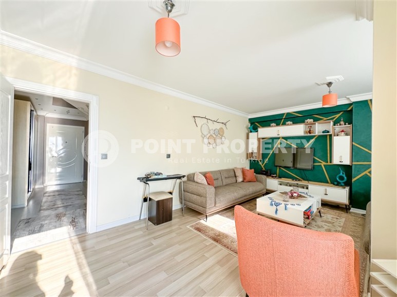 Большая двухуровневая квартира 4+1 с видом на город и горы, на 10-м этаже с мансардой, в центре района Джикджилли-id-7417-фото-6